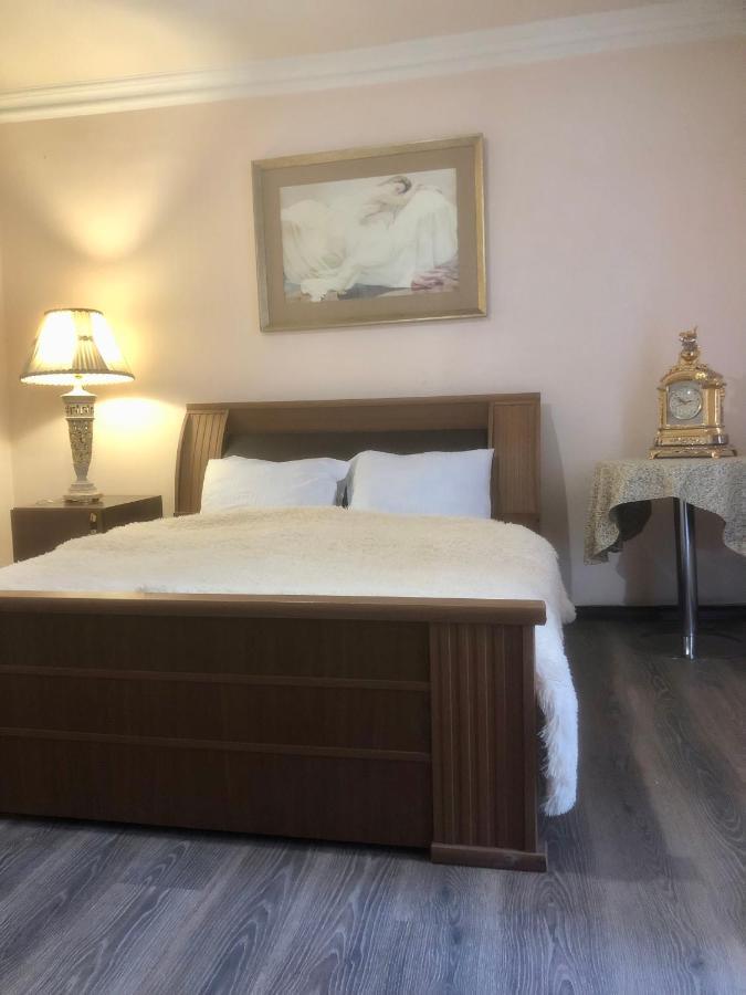 Villa Next To Victory Park Yerevan Ngoại thất bức ảnh